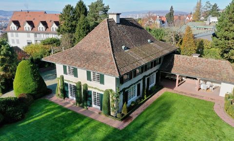 A JEWEL IN THE GOLDEN TRIANGLE OF ZURICH'S MOST LUXURIOUS LOCATION