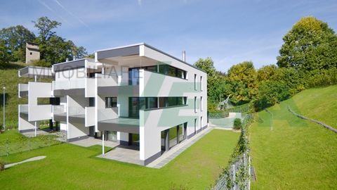 Wunderschöne, neue und moderne 4,5-Zimmer-Wohnung im Grünen